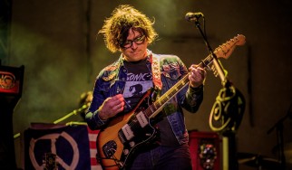 «Ημέρα της κρίσεως» για τον Ryan Adams (audio)