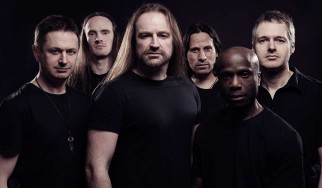Οι Threshold για πρώτη φορά στην Αθήνα