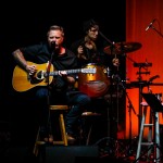 Ένα φιλανθρωπικό unplugged από τους Metallica...