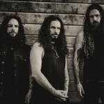 Οι Wolves Ιn Τhe Throne Room ανακοινώνουν τη νέα τους δουλειά