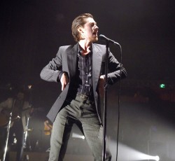 Οι Arctic Monkeys διασκευάζουν Stephen Fretwell 