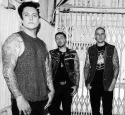 Νέο κομμάτι και EP από τους Avenged Sevenfold 