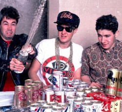 Η ιστορία των Beastie Boys σε βιβλίο  