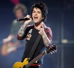 Νέος δίσκος από τους Longshot του Billie Joe Armstrong