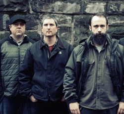 Οι Clutch αποτίουν φόρο τιμής στην καλτ "Barbarella" των '60s 