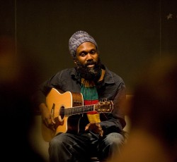 O Corey Harris για πρώτη φορά στην Ελλάδα 