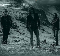 Live επετειακού χαρακτήρα από τους Dare στην Αθήνα 