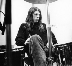 H punk μπάντα της νιότης του Dave Grohl στο soundtrack του ντοκιμαντέρ, "Salad Days"