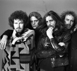 Οι Eagles εκθρονίζουν τον Michael Jackson από το No.1 της λίστας με τα πιο εμπορικά άλμπουμ 