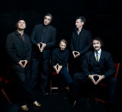 Ακυκλοφόρητο άλμπουμ των Einsturzende Neubauten βλέπει το φως της δημοσιότητας