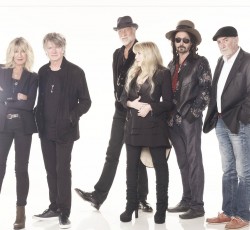 Δείτε τους Fleetwood Mac μετά από την απόλυση του Lindsey Buckingham (video) 