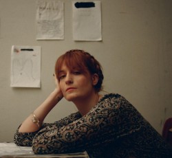 Ολοκαίνουργιο τραγούδι από τους Florence Αnd Τhe Machine