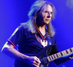 Το προσωπικό μήνυμα του Glenn Tipton… 