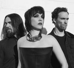 "Uncomfortable": Ακούστε το ολοκαίνουργιο κομμάτι των Halestorm