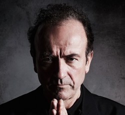 Νέο σόλο άλμπουμ από τον frontman των Stranglers, Hugh Cornwell