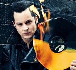 «Το rock n’roll έχει ανάγκη από μια ένεση …αγριάδας» 