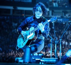 Ο Jack White ανακοινώνει νέο συναυλιακό φιλμ και live EP 