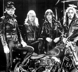 Judas Priest για Dave Holland: «Μόνο γι' αυτό θα μας λείψει...»