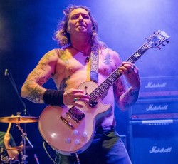 Μερικός ακρωτηριασμός δαχτύλου του Matt Pike ακυρώνει την περιοδεία των High On Fire