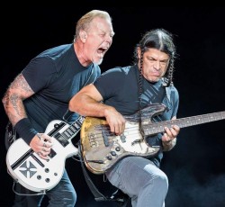 James Hetfield: «Καταλαβαίνω τους fans. Η μουσική έσωσε και τη δική μου ζωή…» 