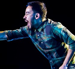 Τα «φαντάσματα» του Mike Shinoda 