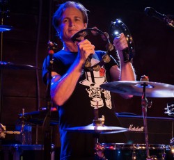 Νεκρός ο ντράμερ των Mr. Big, Pat Torpey
