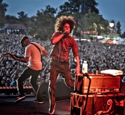 Οι Rage Against Τhe Machine κυκλοφορούν live άλμπουμ