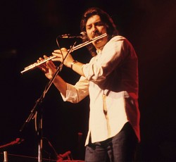 Πέθανε ο φλαουτίστας των Moody Blues 