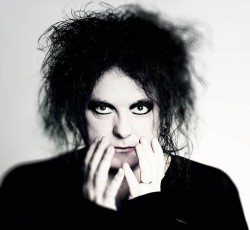 Meltdown 2018 «δια χειρός» Robert Smith 