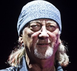 Roger Glover: «Μπάντες όπως οι Rival Sons και οι Greta Van Fleet θα ήταν τεράστιες στα '70s» 