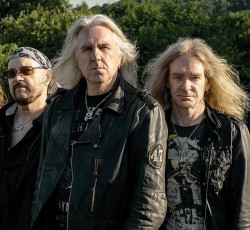 Το νέο τραγούδι των Saxon είναι εμπνευσμένο από τους Motorhead 