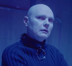 Οι Smashing Pumpkins κυκλοφορούν το ονειρικό video του "Solara" 