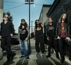 Οι Sons Of Apollo στο Fuzz