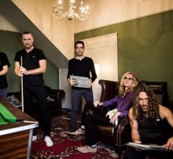 Λεπτομέρειες για το ντεμπούτο των The Sea Within 