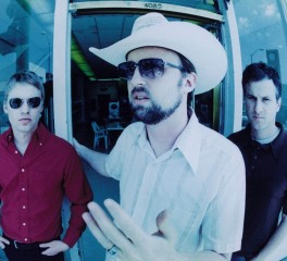 Η επιστροφή των Cake…