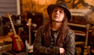 Ο «Δικτάτορας» των Daron Malakian And Scars On Broadway