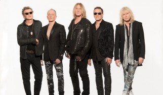 Μια μπύρα και για τους Def Leppard