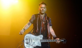 Οι Hollywood Vampires διασκευάζουν Bowie με τον Johnny Depp στα φωνητικά