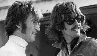 Ακυκλοφόρητο video με τον John Lennon και τον George Harrison στο στούντιο