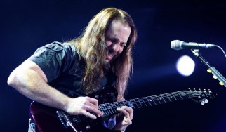 John Petrucci: «Δεν γνωρίζω τα καινούρια συγκροτήματα»