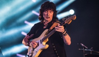 Ακούστε το ολοκαίνουργιο κομμάτι των Rainbow