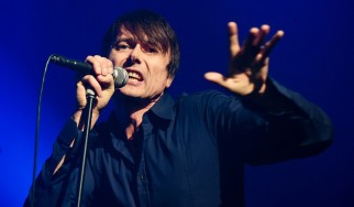 H "Μπλε Ώρα" των Suede 