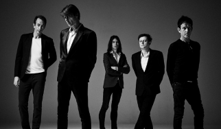 Οι Suede «μοιράζονται» το νέο τους single