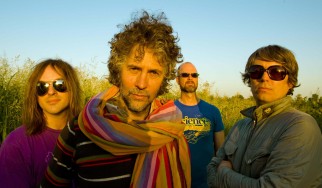 Οι Flaming Lips επανακυκλοφορούν τα πρώτα τους άλμπουμ