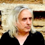 Γιάννης Αγγελάκας και Νίκος Βελιώτης διασκευάζουν Παύλο Σιδηρόπουλο, Γενιά Του Χάους και Rotting Christ