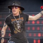 Οι Guns N’ Roses παίζουν το "Locomotive" μετά από 27 χρόνια