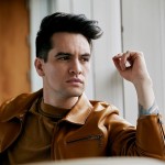 Ένα …metal κομμάτι από τον Brendon Urie των Panic! At The Disco