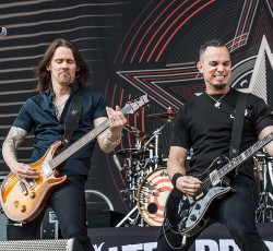 Τρίτο single από τη νέα δουλειά των Alter Bridge 