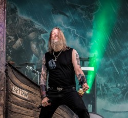"Crack the Sky": Νέο single από τους Amon Amarth 