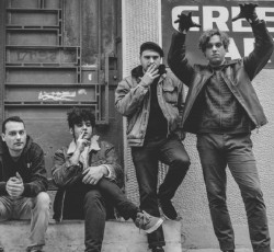 Bazooka: «Δεν είμαστε ρετρό. Παίζουμε απλά τη μουσική που μας αρέσει»